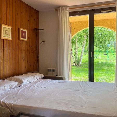 Appartement Val De Llous II 39 à Sainte-Léocadie Extérieur photo